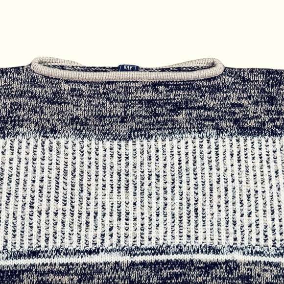 GAP One Size Multi Stripe Poncho - Picture 8 of 14